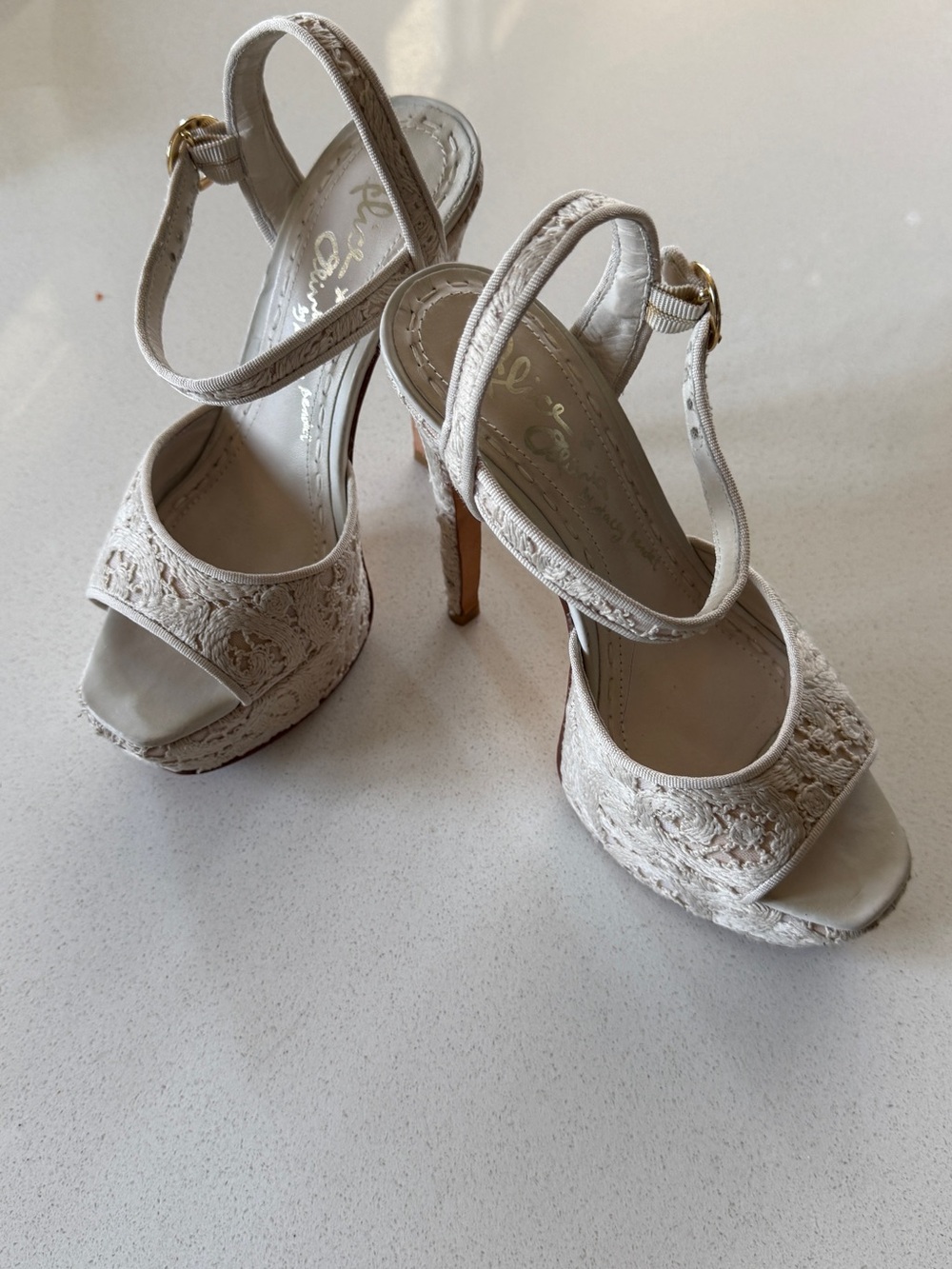 Alice + Olivia Cream Lace Platform Slingback Heels